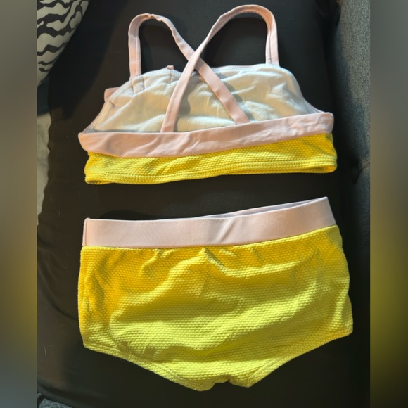 Janie and Jack 2 piece kids swimsuit size 5 - Picture 4 of 6